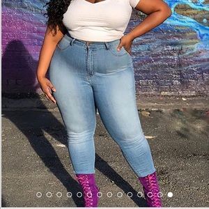 !FASHION NOVA high waisted sexy jeans